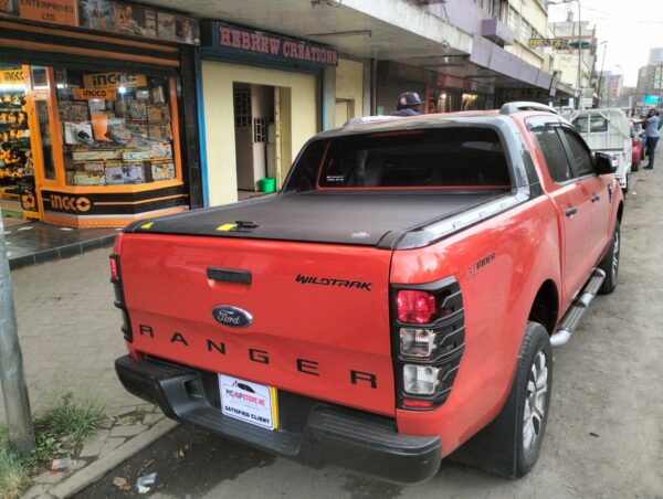 Ford Ranger 12-22 Manual Roller Shutter Cover with ABS Sport Roll Bar