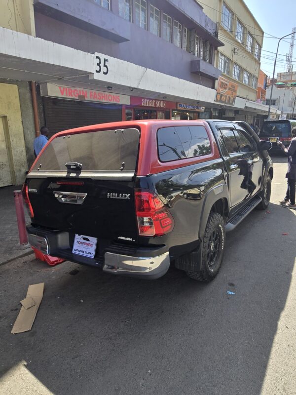 Toyota Hilux Hardtop Canopy