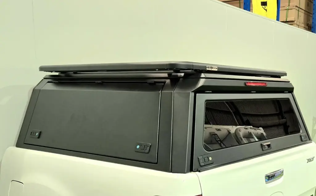 Volkswagen Amarok Solid Side Tub Canopy