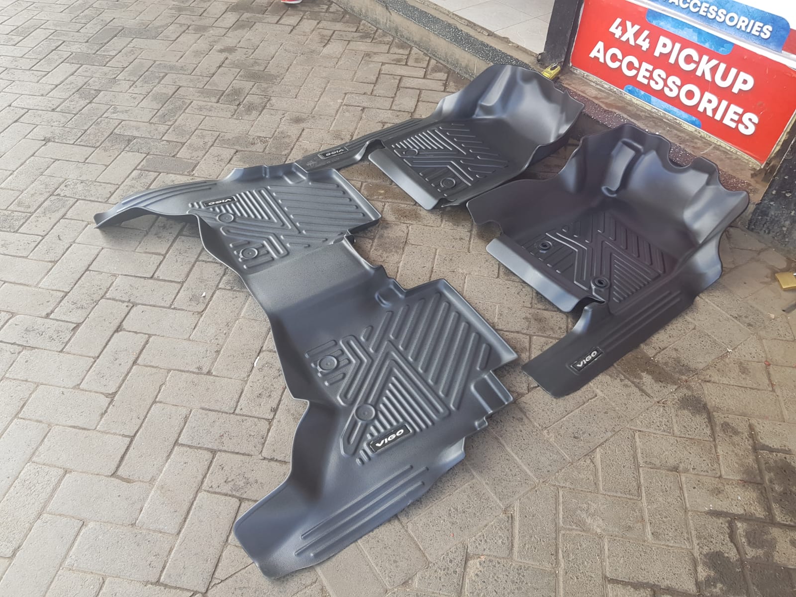 5D Mats Toyota Hilux VIGO