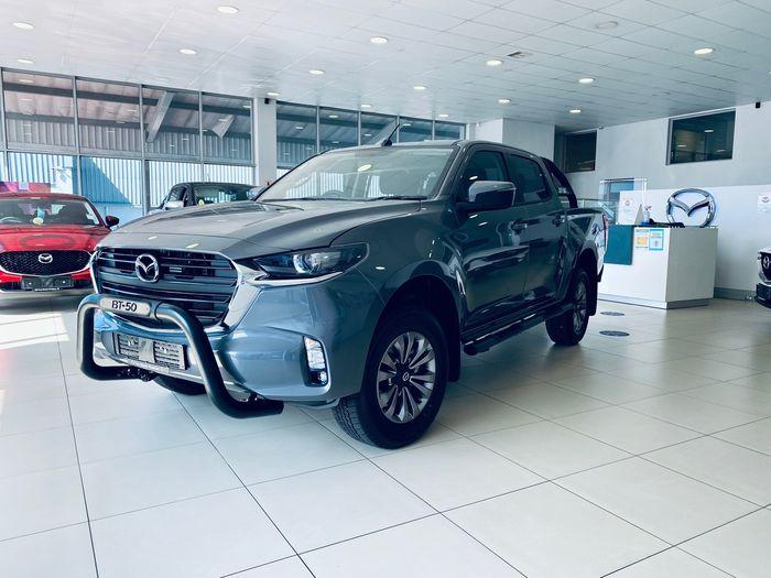 Mazda BT50 2021+ Nudge Bar Black