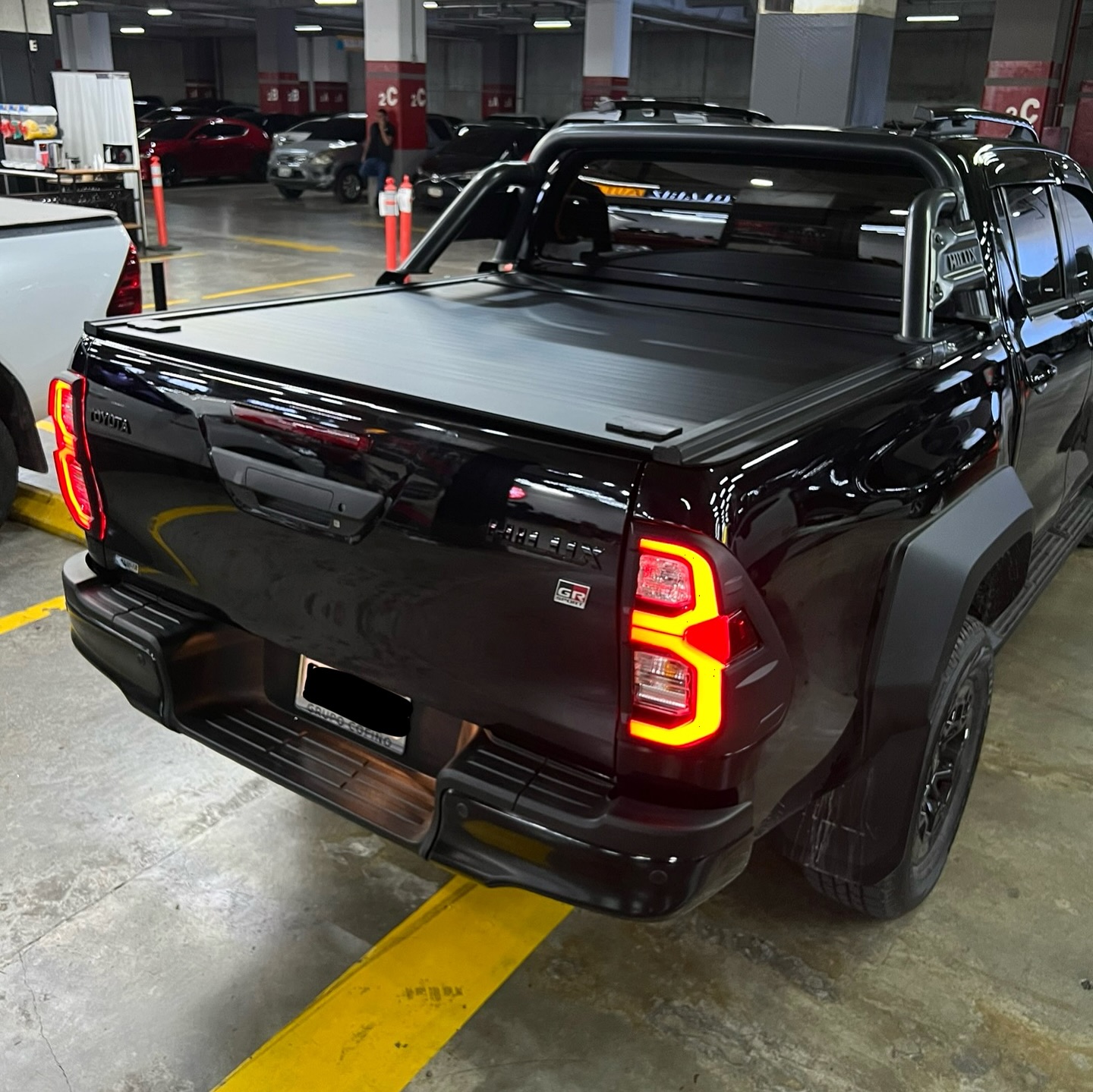 Roller Shutter For Toyota  Hilux