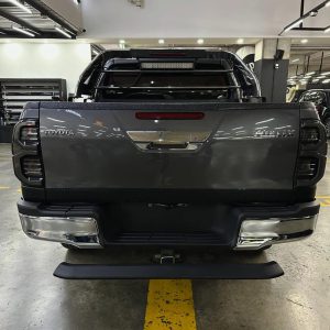 Black Steel Rear Bumper Bar for Toyota Hilux